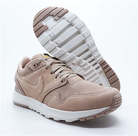 Nike air vibenna premium + FREE SHIPPING 